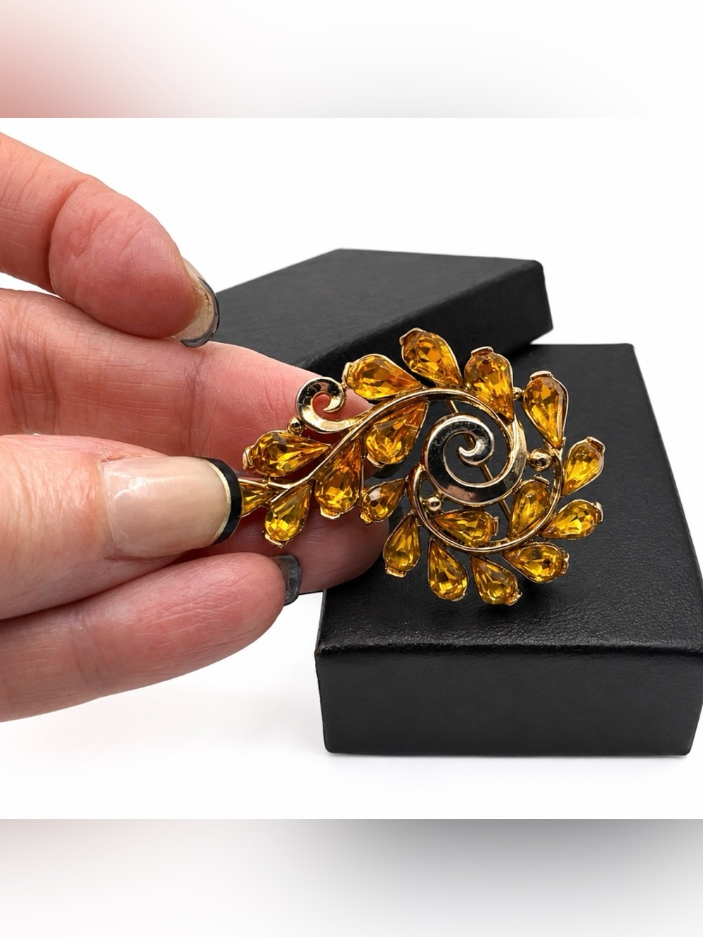 Trifari Alfred Philippe Gold Tone Swirl Citrine Brooch Rare